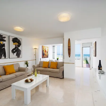 Villa Atlantico By *